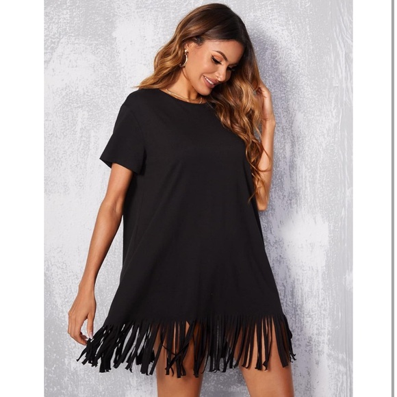 Short Sleeve Crewneck Fringe Hem T-shirt Dress - Picture 3 of 8